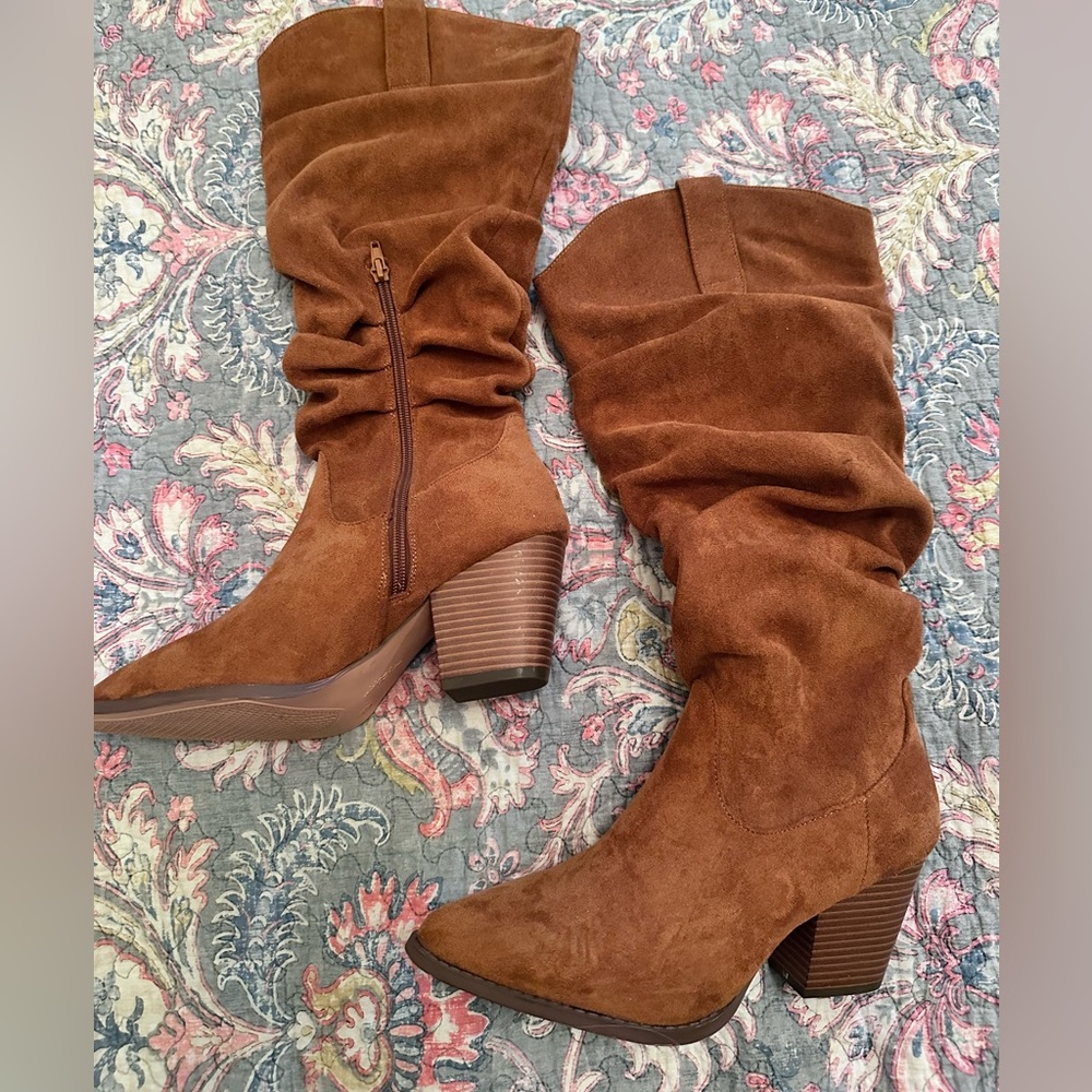Brown boots